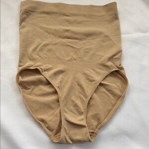 High-Waist Shaping Briefs - Nude